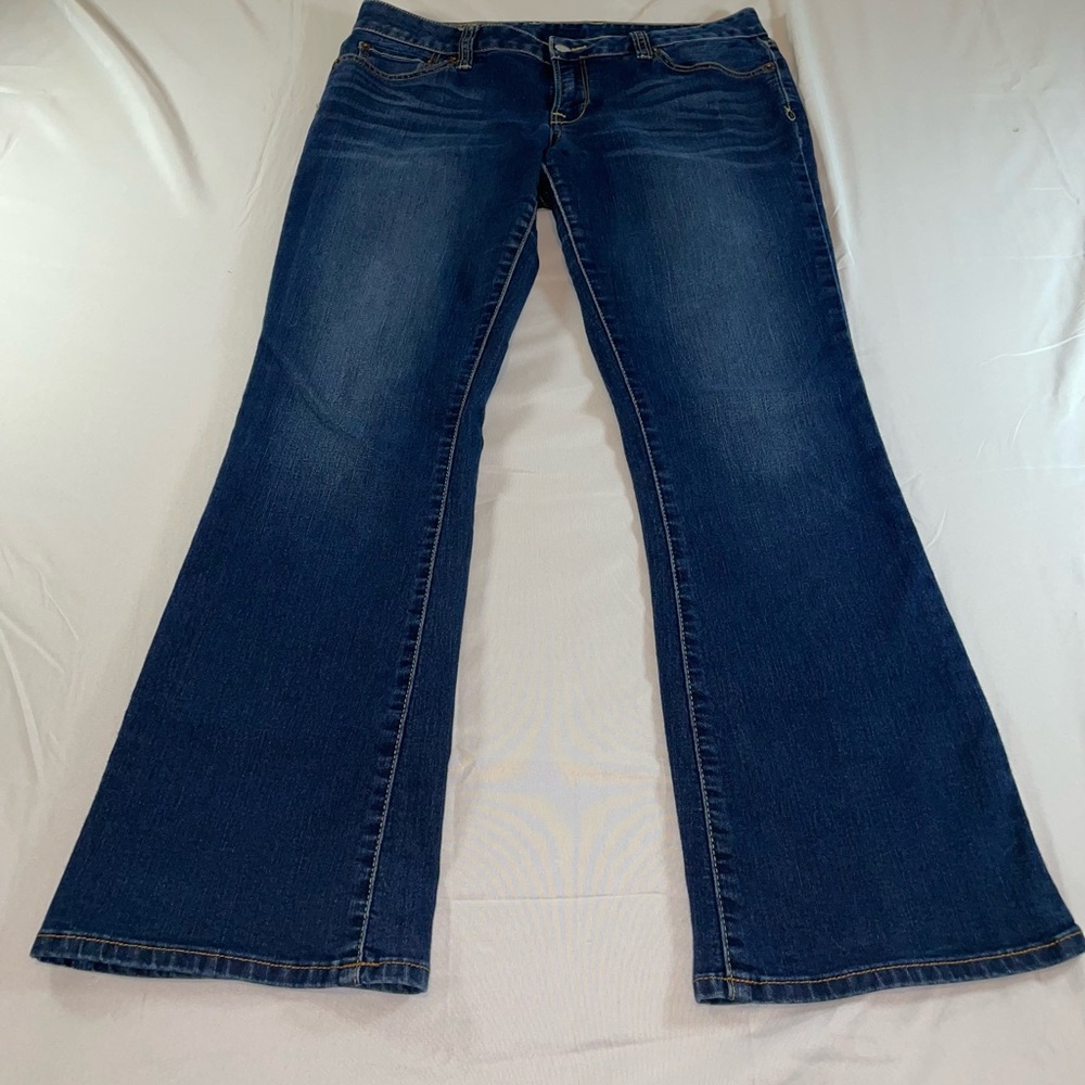 Lucky Brand Sweet N Low Bootcut Jeans Dark Wash Blue Denim Womens 10/30 Short